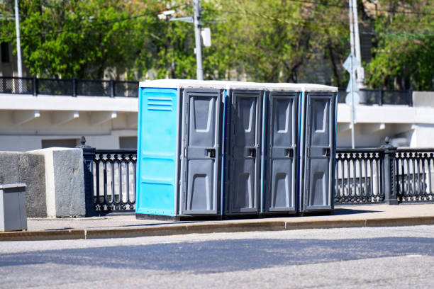 Porta potty delivery and setup in Rodney Village, DE